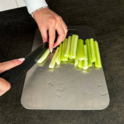 HOMEVOLUTION™ Titanium Cutting Board
